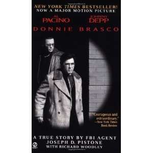    Donnie Brasco [Mass Market Paperback] Joseph D. Pistone Books