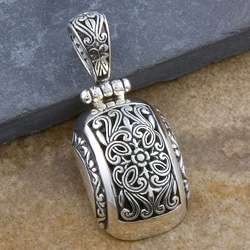 Sterling Silver Cawi Motif Carving Pendant (Indonesia)   