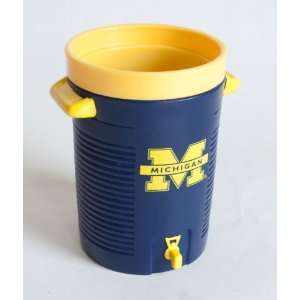 Pack of 2 NCAA Michigan Wolverines Collegiate Football Beverage 
