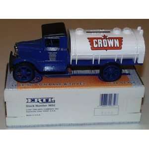   Truck Crown Central Petroleum Locking Coin Bank With Key Toys & Games