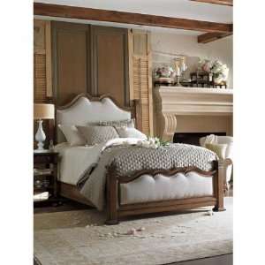  Hampton Hill Upholstered Bed