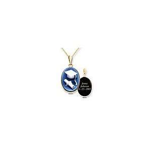 ZALES Personalized Graduation Agate Cameo Pendant in 14K Gold (4 Lines 
