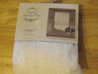 NEW SIMPLY SHABBY CHIC LACE BALLOON SHADE WINDOW PANEL 60X63  