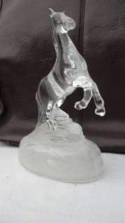 GLASS CRYSTAL REARING HORSE  