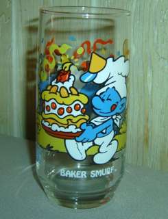 Baker Smurf Peyo 1983 Birthday Cake Glass  