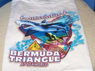 SEA WORLD Bermuda Triangle SHARK 1990s T Shirt XXL New  