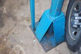   Nice JIB CRANE or MIG WELDING BOOM FOR WIRE FEED or WHATEVER INV2261