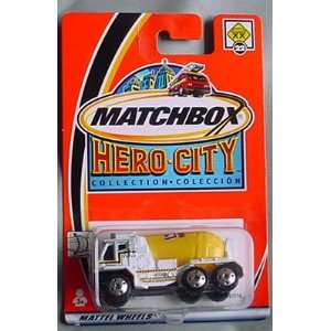  Matchbox Hero City Cement Mixer #22 WHITE Toys & Games