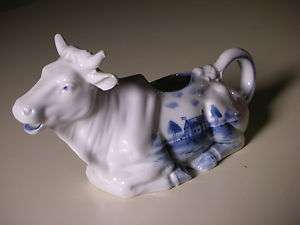 Blue White Porcelain Cow Creamer Germany 1391  