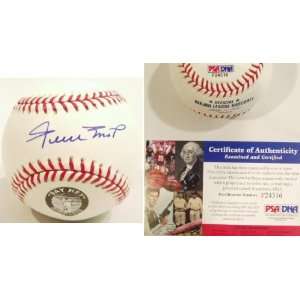    Willie Mays Signed MLB Baseball   PSA/DNA
