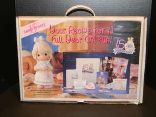 PRECIOUS MOMENTS 1995 NEW MEMBER WELCOME KIT IN BOX  