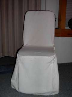 Stühle aus Altholz mit passenden Stuhlhussen,sehr gut erhalten in 
