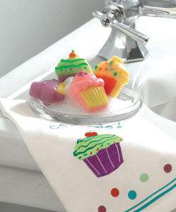 TAG Scented Cupcake Soaps Set of 4 Birthday Party Gift  