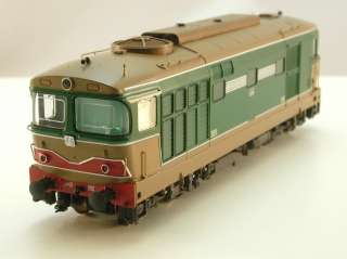 OS.KAR 1108   LOCOMOTORE DIESEL D443.1001 FS   H0 187  