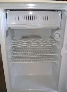 GE refrigerator Mini Model SMR04DAMW Great Deal Local Pickup Only 