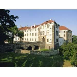  Castle at Nelahozeves, Central Bohemia, Czech Republic 