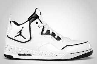 NEW JORDAN COURTSIDE (PS) WHITE / BLACK 453990 110  