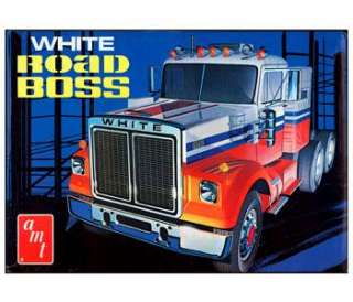 AMT MODEL KIT # 648 WHITE ROAD BOSS TRUCK FSMIB  