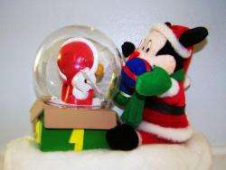 Disney Mickey Mouse Donald Duck Animated Musical Christmas Santa Snow 