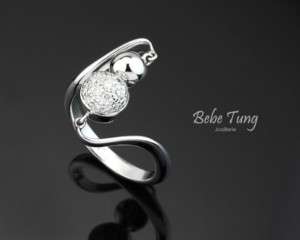 Bebes Wedding 18K750 White Gold Diamonds Ring  
