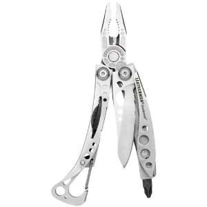   830948 Skeletool Multi Tool with Nylon Sheath